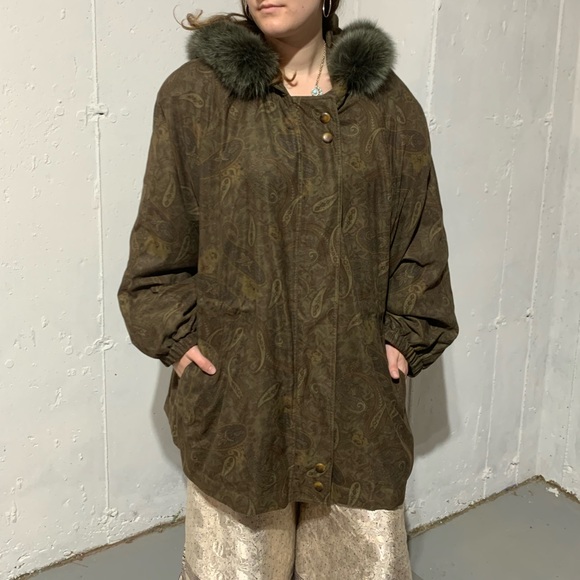 Vintage Paisley Jacket Coat Fur Trimmed Hood Removable Fur Lined Vest Large EUC - Picture 2 of 13